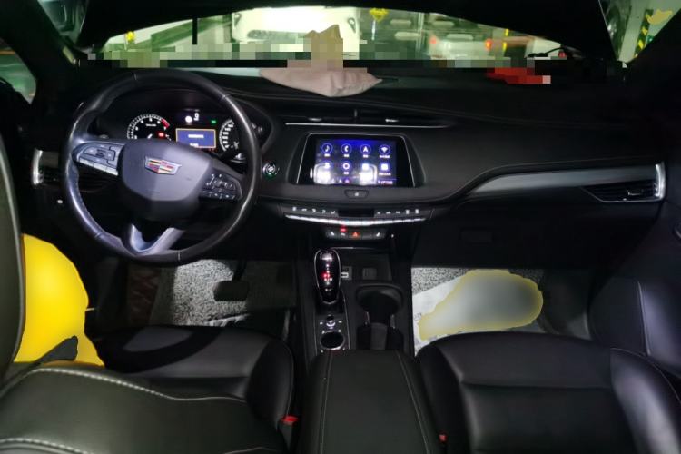 Used Cadillac XT4 2020 28T Two-Wheel-Drive Leading Version