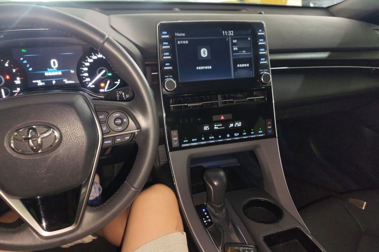 Used Toyota Avalon 2019 2.0L Luxury Edition China VI Standard