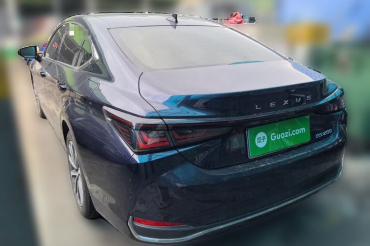 Used Lexus ES 2025 200 Premium Edition