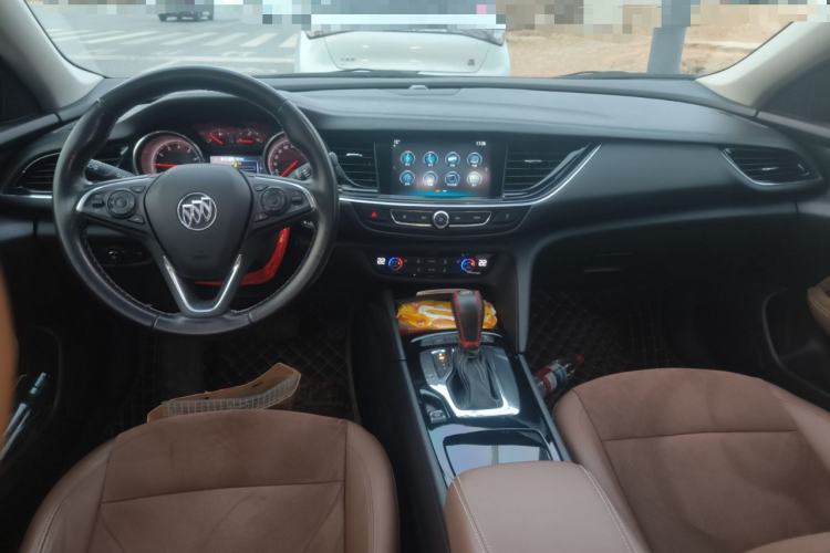 Used Buick Regal 2017 20T Luxury Model
