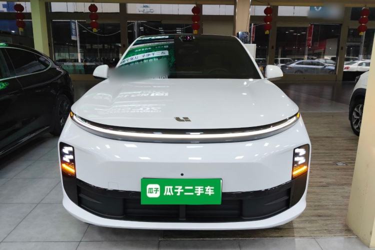 Used Li Auto L6 2025 Pro Smart Refresh Edition Front