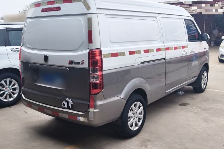 Used Jinbei New Hiace S 2019 1.5L Van Wealth Edition China VI SWC15M Rear Right 45 Deg