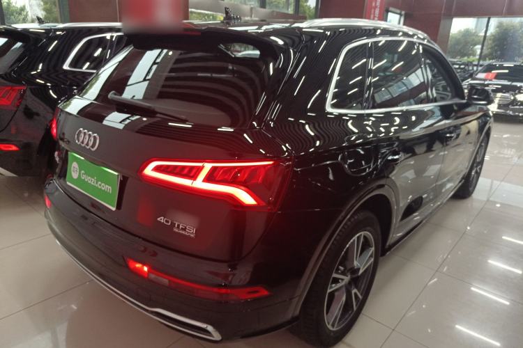 Used Audi Q5L 2020 Updated 40 TFSI Prestige Fashion Edition Rear Right 45 Deg