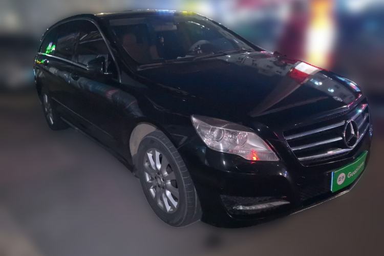 Used Mercedes-Benz R-Class 2011 R 350 L 4MATIC Front Right 45 Deg