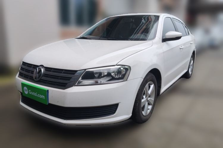 Used Volkswagen Lavida 2015 1.6L Automatic Fashion Edition