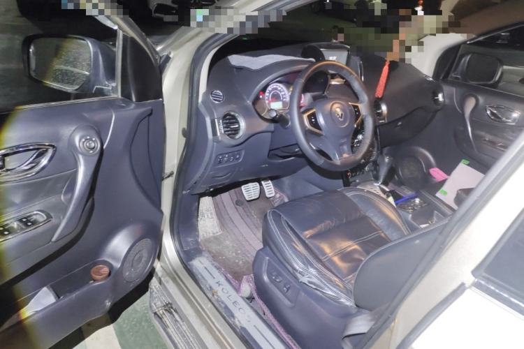 Used Renault Koleos 2012 2.5L 4x4 Comfort Edition with Navigation
