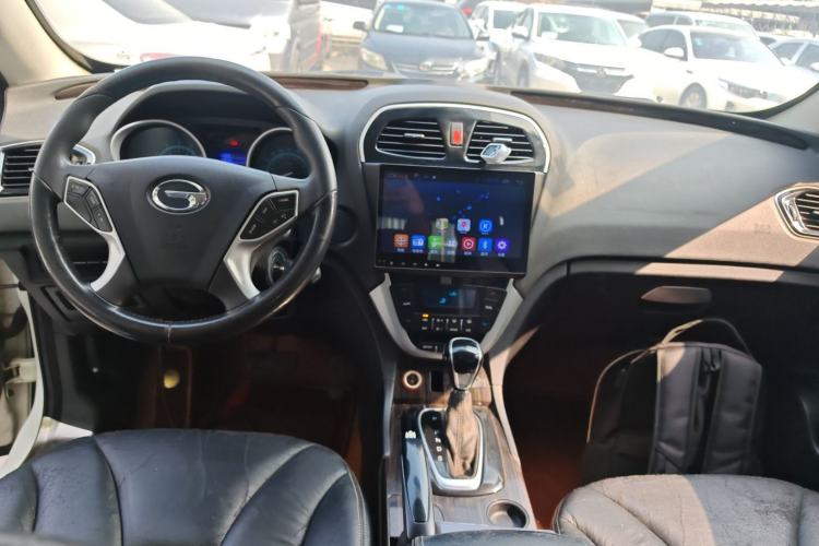 Used GAC Trumpchi GS5 Super 2015 1.8T Automatic Two-Wheel Drive Comfort Edition
