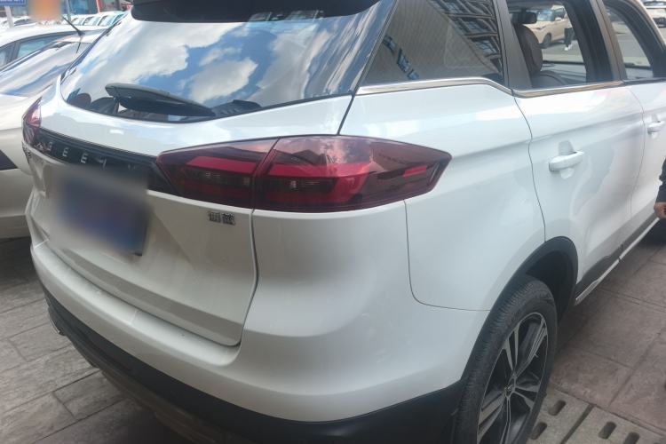 Used Geely Auto Emgrand X7 Sport 2022 1.8TD DCT Zhiya Trim Rear Right 45 Deg