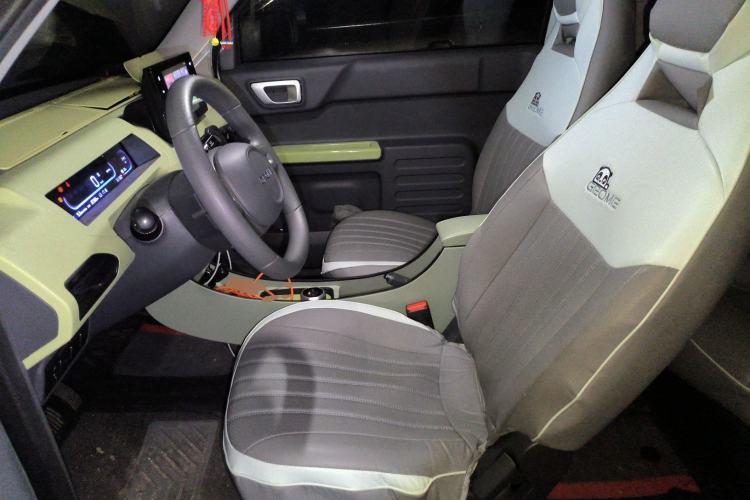 Used Geely Galaxy Panda 2024 Panda Mini 200km Endurance Bear
