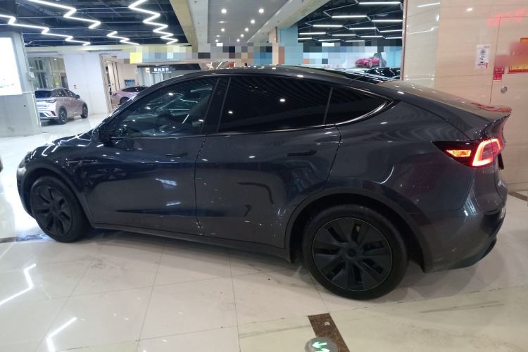 Used Tesla Model Y 2024 Rear-Wheel-Drive Version