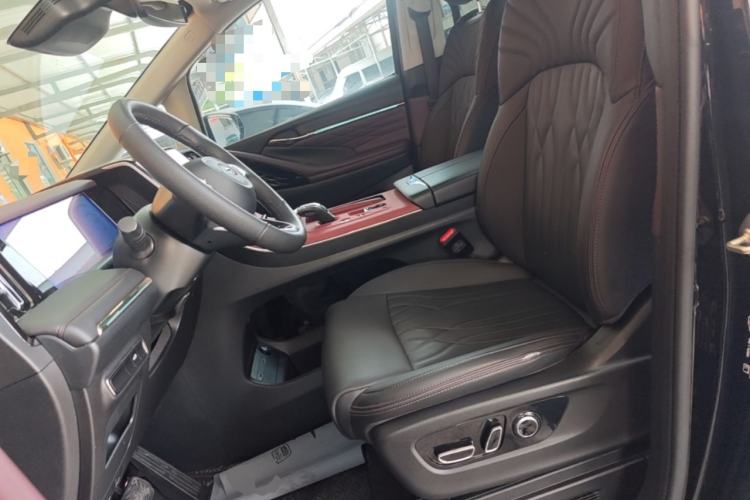 Used GAC Trumpchi M8 2024 Master Series 400T Ultimate Edition