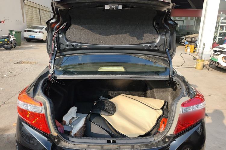 Used Toyota Vios 2014 1.5L Automatic ZhiShang Edition
