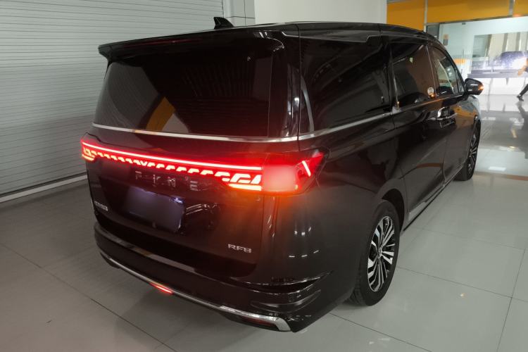 Used JAC Refine RF8 2024 Zhiling Edition 2.0T Flagship Model
