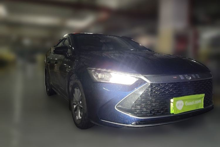 Used BYD Qin PLUS 2023 Champion Edition DM-i 55KM Leading Model Front Right 45 Deg