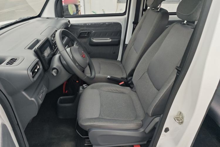 Used Wuling Zhiguang New Energy 2025 Standard Model Left Front Seat