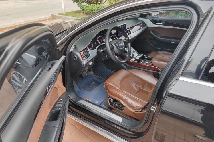 Used Audi A8 2013 A8L 45 TFSI quattro Luxury Model