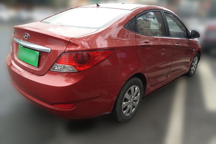Used Hyundai Verna (older generation) 2010 Sedan 1.4L Manual Comfort GS

