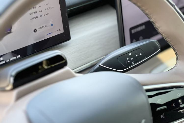 Used Chery Tiggo 8 PLUS 2025 290TGDI DCT Prestige 5-Seater
