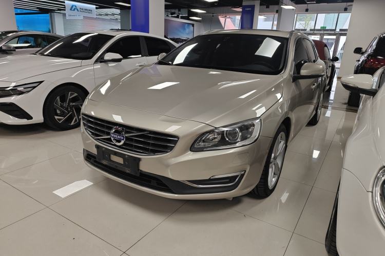 Used Volvo V60 2017 T5 Zhiya Edition China V Standard