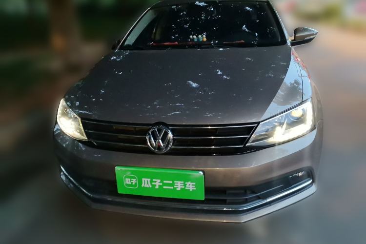 Used Volkswagen Sagitar 2015 230TSI Manual Comfort Version