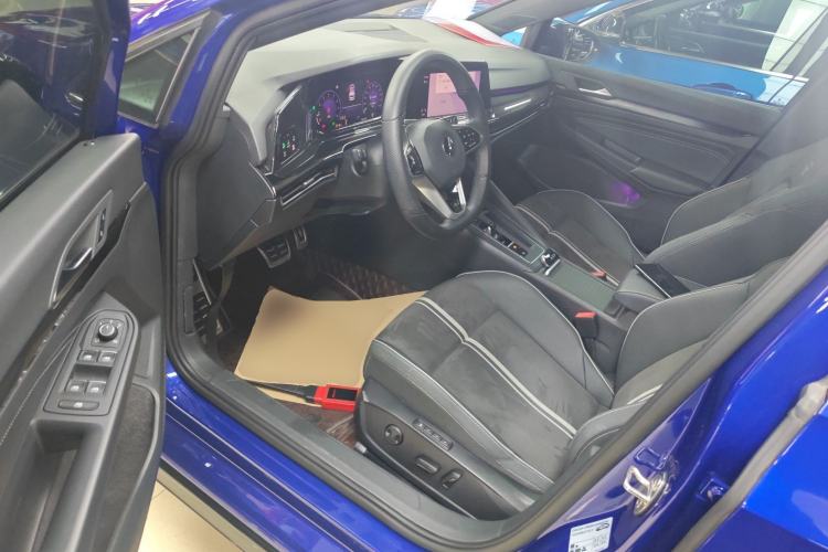 Used Volkswagen Golf 2023 Facelift 280TSI DSG R-Line Lite
