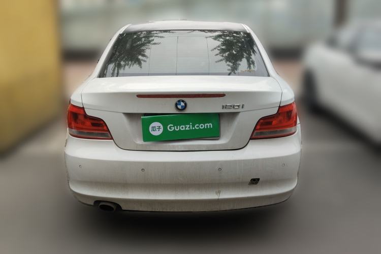 Used BMW 1 Series 2011 120i two-door coupe Rear