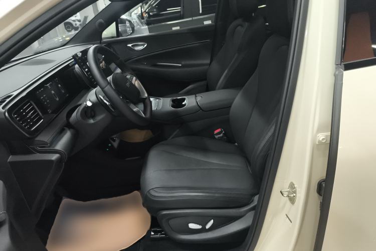 Used BYD Sealion 06 New Energy 2025 Model DM-i 170 Navigation Pro Edition
