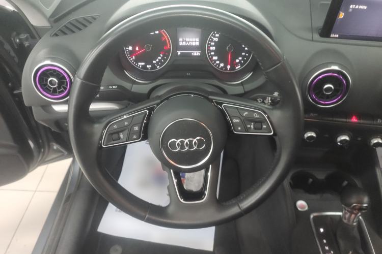 Used Audi A3 2020 Limousine 35 TFSI Ambition China VI Steering Wheel