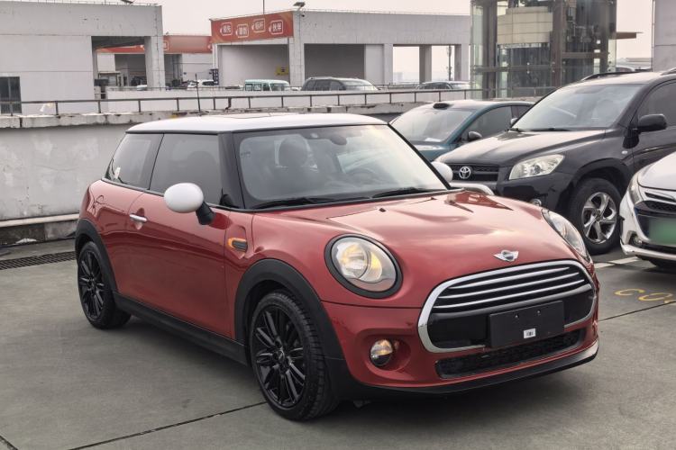 Used MINI MINI 2014 1.5T COOPER Fun
