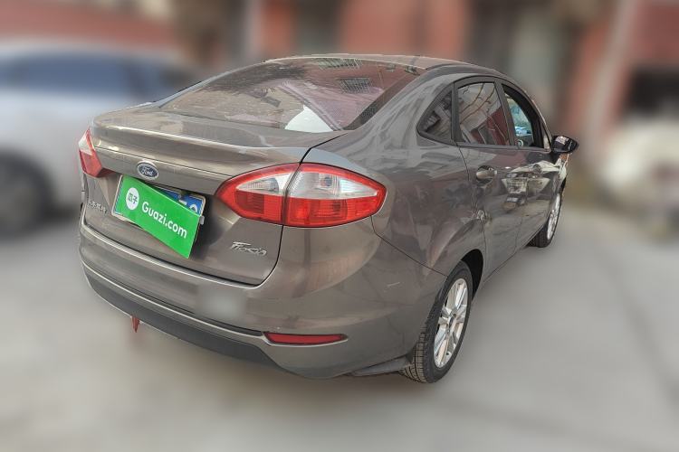Used Ford Fiesta 2013 Sedan 1.5L Manual Fashion Edition