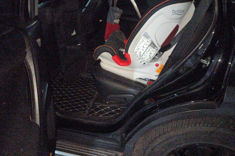 Used Toyota RAV4 2019 2.0L CVT Two-Wheel Drive Fashion X Limited Edition China VI Standard
