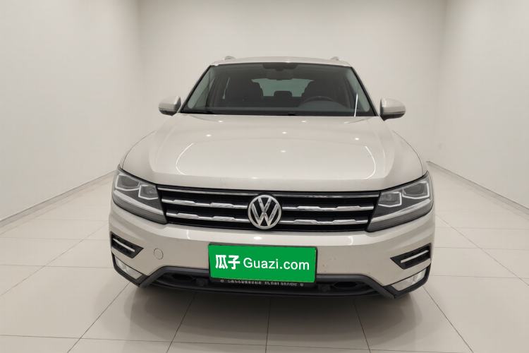 Used Volkswagen Tiguan L 2019 330TSI Automatic Two-Wheel Drive Smart Luxury Version China VI Standard