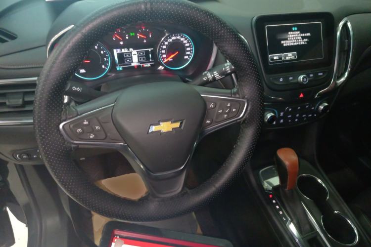 Used Chevrolet Equinox 2018 535T Automatic YuJie Edition Steering Wheel