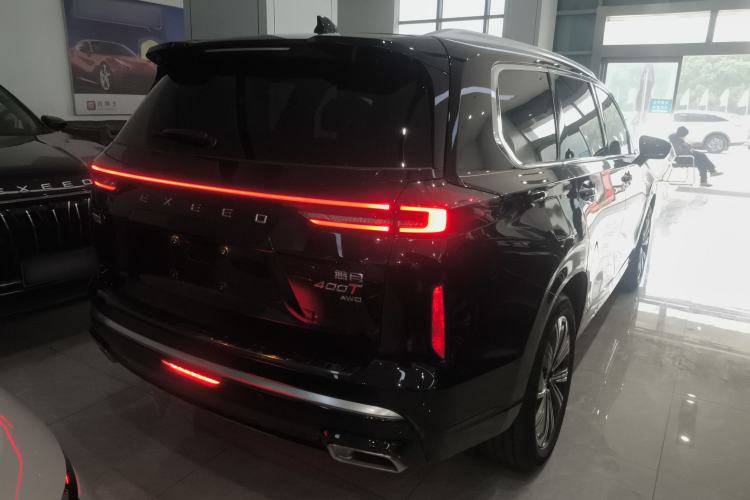 Used EXEED Lanyue 2024 International Version 400T Four-Wheel Drive StarRui 7-Seater
