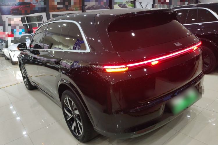 Used Li Auto L7 2023 Air model
