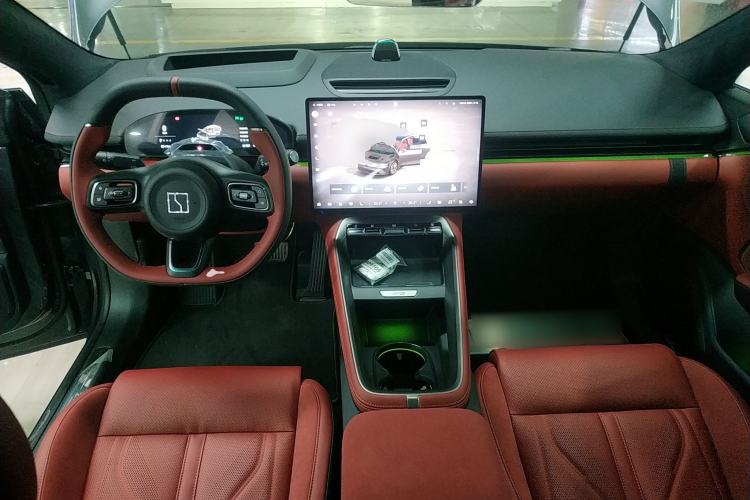 Used Zeekr 007GT 2025 Rear-Drive Intelligent Driving Version 75 kWh Center Console