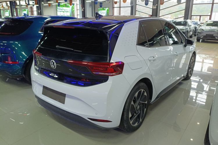 Used Volkswagen ID.3 2021 Pure Edition Rear Right 45 Deg