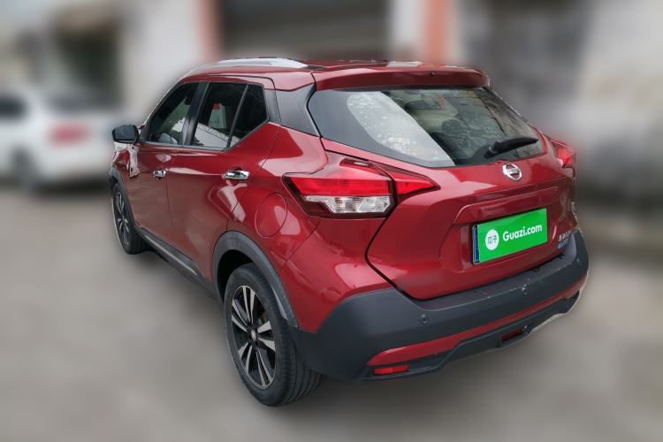 Used Nissan Kicks 2018 1.5L CVT Smart Connect Deluxe Edition Rear Left 45 Deg