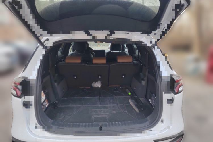 Used BYD Tang New Energy 2023 DM-i Champion Edition 112KM Prestige Model Trunk