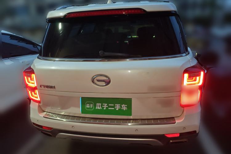 Used GAC Trumpchi GS8 2017 320T Two-Wheel Drive Luxury Smart Connectivity Version (7 Seats)