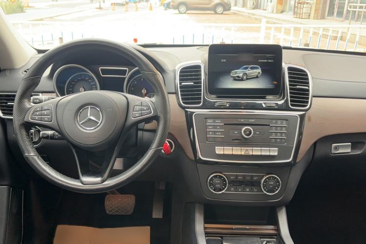 Used BAIC Off-Road BJ90 2021 4.0T Prestige Edition Interior 6