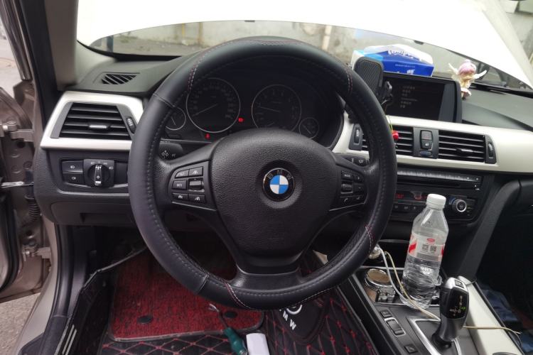 Used BMW 3 Series 2014 320Li Fashion Model
