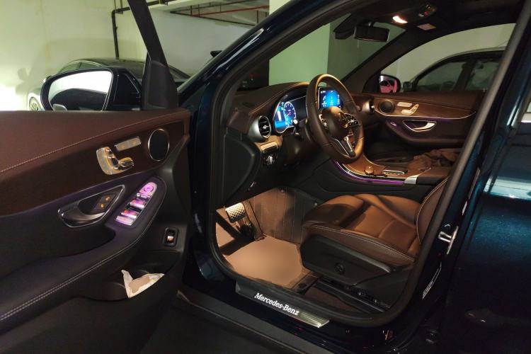 Used Mercedes-Benz GLC 2022 GLC 260 L 4MATIC Luxury Model Driver Seat