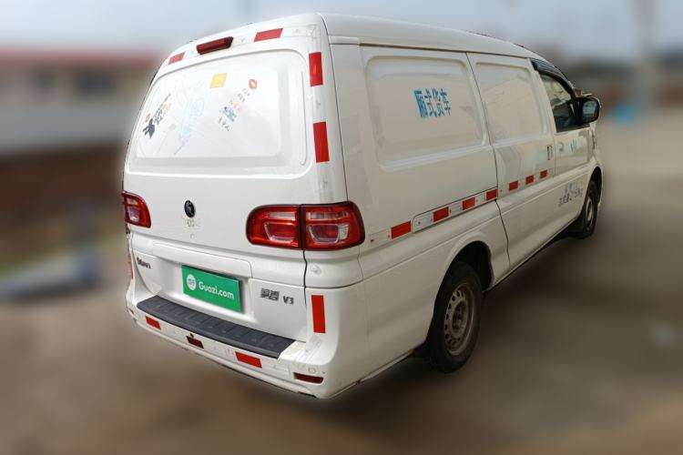 Used FORTHING Lingzhi 2023 V3 1.6L Base Model 2 Seats