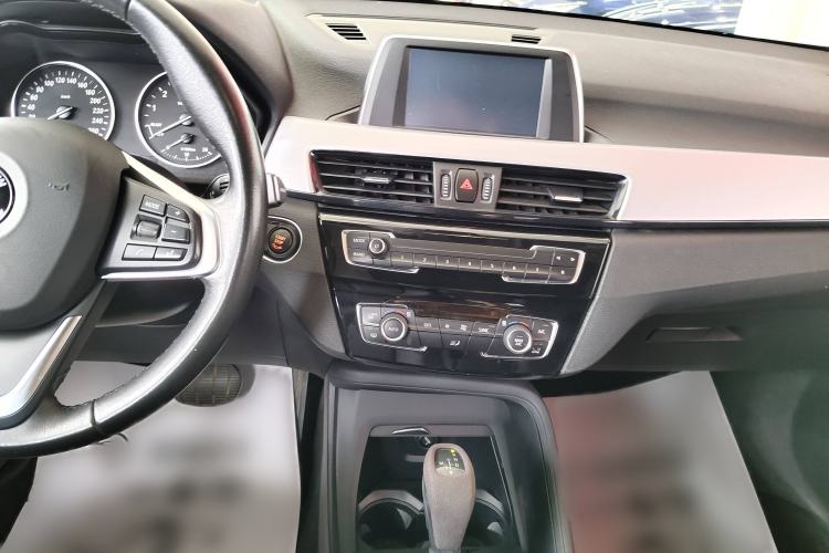 Used BMW X1 2016 sDrive18Li Premium Edition