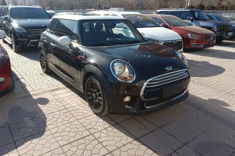 Used MINI MINI 2014 1.5T COOPER Fun
