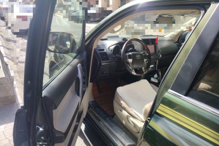 Used Toyota Prado 2013 2.7L Automatic Parallel Import