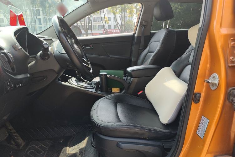 Used Kia Sportage R 2012 2.0L Automatic Two-Wheel Drive NAVI
