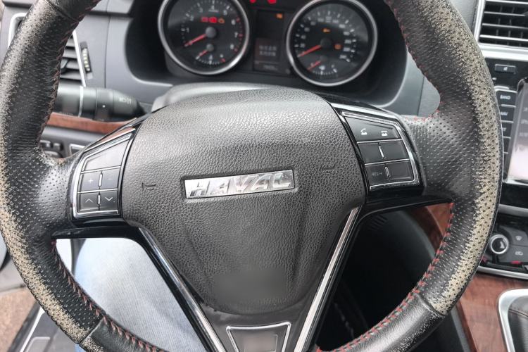 Used Haval H6 2015 Revised Version Sport Edition 1.5T Manual Transmission Two-Wheel Drive Elite Grade Steering Wheel