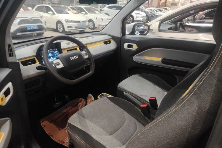 Used Chery QQ Ice Cream 2022 170km Sundae Phosphate Lithium-Ion Left Front Seat